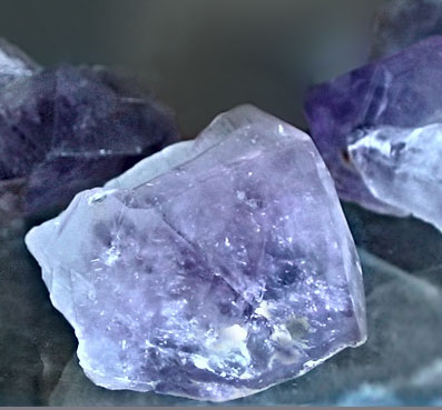 Как сделать искусственные драгоценные камни из кристаллов